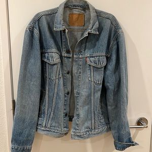 Men’s vintage Levi’s denim jacket